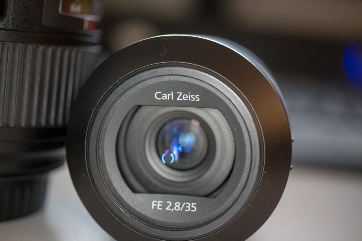 Carl Zeiss Planar 35mm F2T Contax G: polvere interna e puntinatura