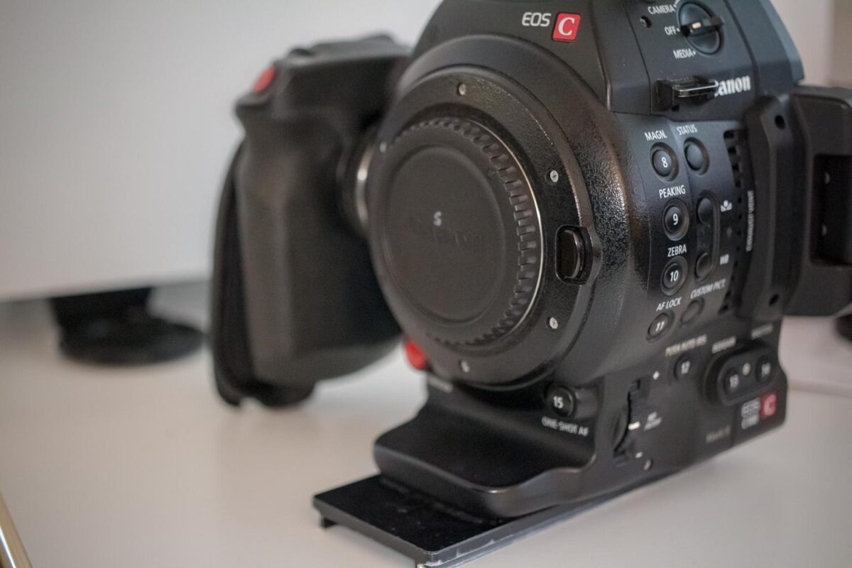 Canon C100 MII pulizia interna e revisione