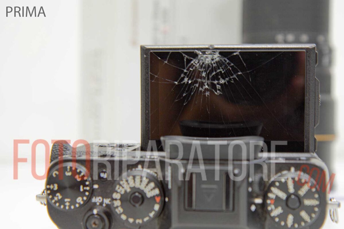 Sostituzione Display LCD Fujifilm X-T2